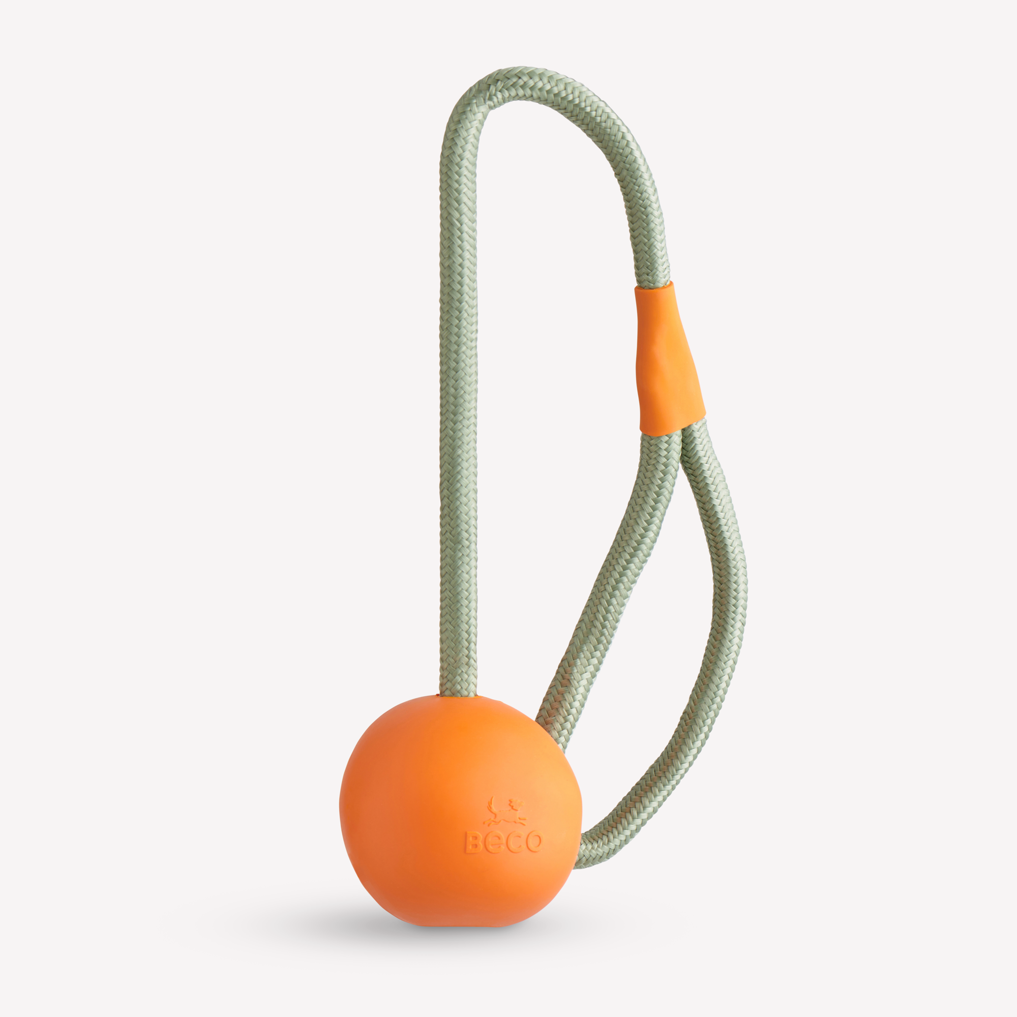 Beco slinger ball oranje – natuurlijk rubber met gerecycled touw