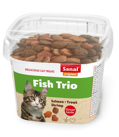 Sanal cat fish trio snacks cup | 75 gr