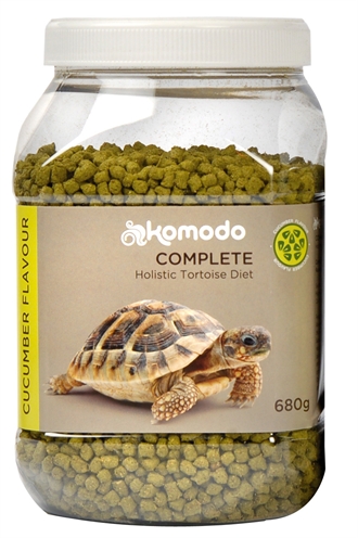 Komodo voer schildpad komkommer