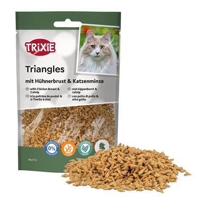 TRIXIE Kattensnack Triangles 56% kippenborst & catnip - taurine & hoog eiwit - 50 g