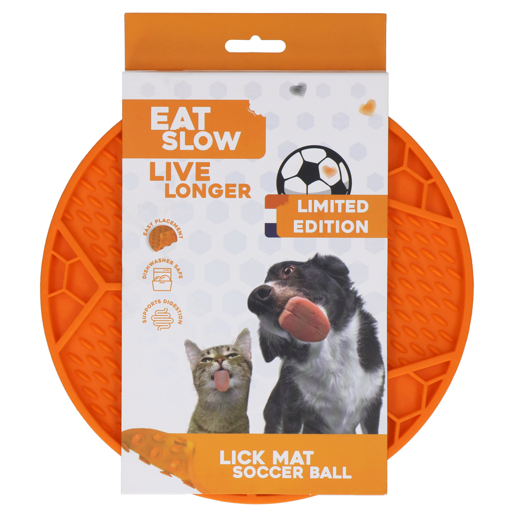 Eat Slow Live Longer Likmat Soccer Ball Oranje Limited Edition WK