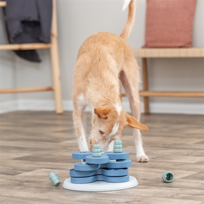 TRIXIE DOG ACTIVITY INTELLIGENTIESPEL FLOWER TOWER
