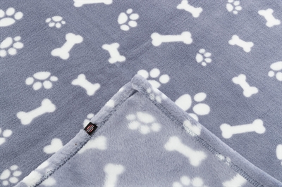 TRIXIE Hondendeken Kenny Fleece zacht wasbaar 60°C (mijtvrij) - Blauw met botjes - 100x75 cm
