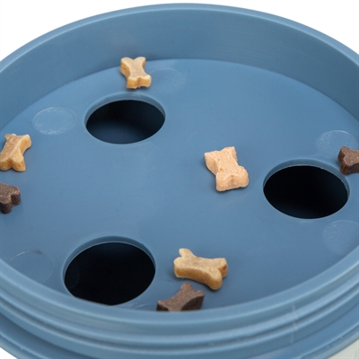 TRIXIE SNACKBAL HOND KUNSTSTOF / TPR GRIJS