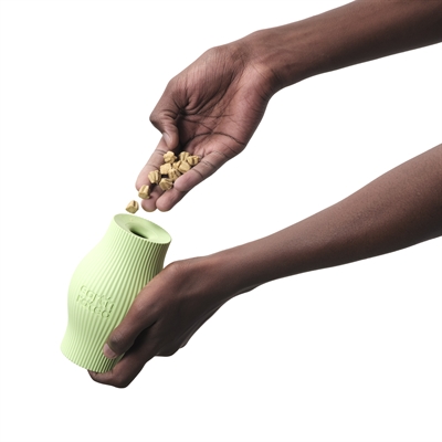 EARTH RATED TREAT TOY RUBBER