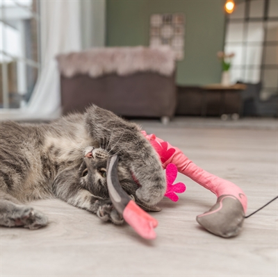 TRIXIE Teleskop-Spielangel Flamingo für große Katzen - Glasfaser, EVA-Griff