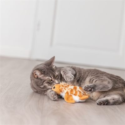 TRIXIE Strampel-Schildkröte Katzenspielzeug Plüsch - strampelt bei Berührung, aufladbar (USB-C), stoppt nach 15 s - Grün - 14 cm