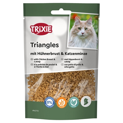 TRIXIE Kattensnack Triangles 56% kippenborst & catnip - taurine & hoog eiwit - 50 g