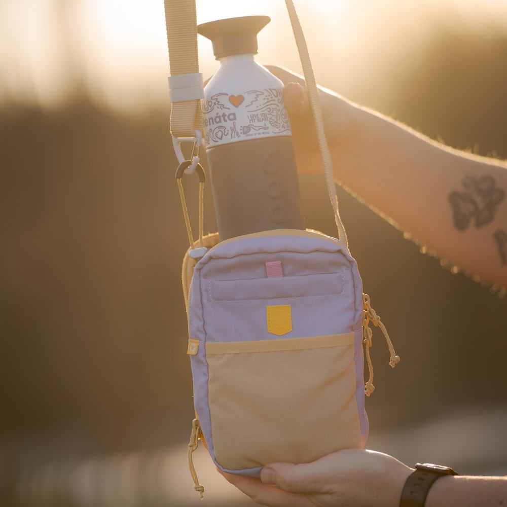 Woolly Wolf Hydration Shoulder Bag draagtas RPET 15x21 cm