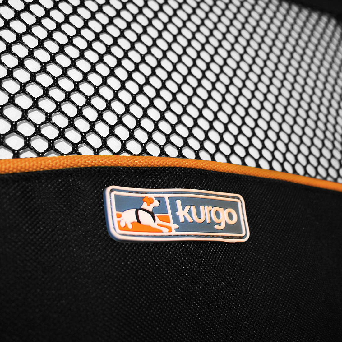 Kurgo honden auto barrière Backseat Barrier – voorkomt ongewenst voorin