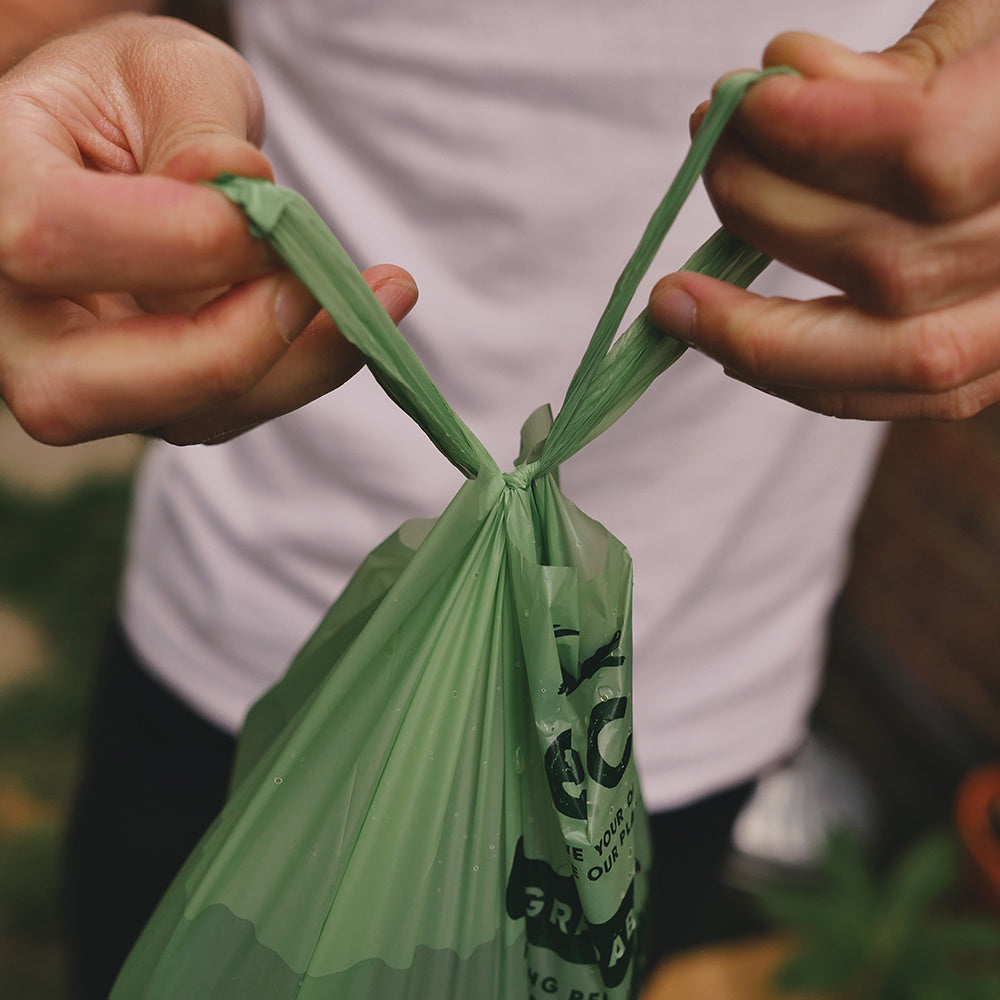 Poop Bags Recycled – geruchlos – mit Griffen (120)