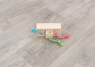 TRIXIE Snack Kubus Hout 16×6×7 cm – Speelgoed voor Knaagdieren