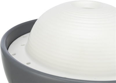 TRIXIE Drinkfontein VITAL DOME Keramiek Grijs/Wit 20×10×20 cm – 1,5 Ltr