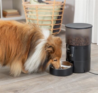 TRIXIE Voerautomaat TX-C Smart 18×18×31 cm – Zwart