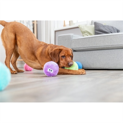 TRIXIE Hondenbal Pluche - 95% gerecycled, met piep en zacht - assorti - 10 cm