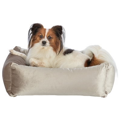 TRIXIE Hondenmand Malia Be Eco | Gerecycled velours, wasbare hoes - Goudzand - 65x55 cm