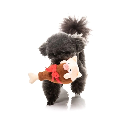 FUZZYARD hondenspeeltje Ham A Merry Pigmas Bout 18×9,5×9,5 cm