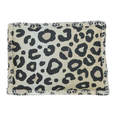 <span id="brand" data="trixie"/> kattenspeeltje Leo panterprint 9×7 cm – valeriaan