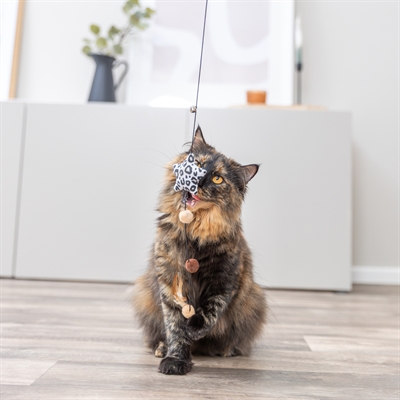 <span id="brand" data="trixie"/> kattenhengel Ster pluche met kattenkruid 50 cm