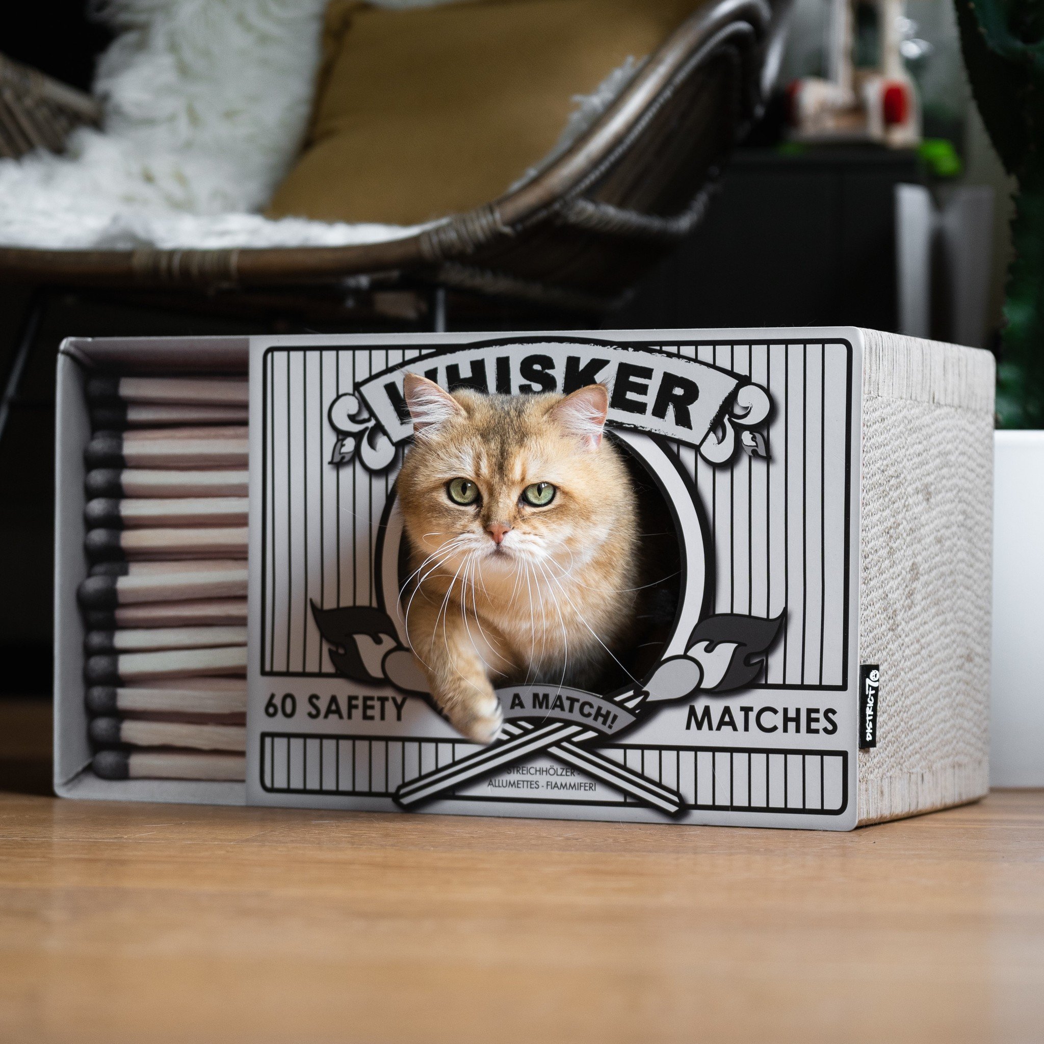 District 70 Krabmeubel WHISKER 55×29 cm - Wit, Zwart, Roze